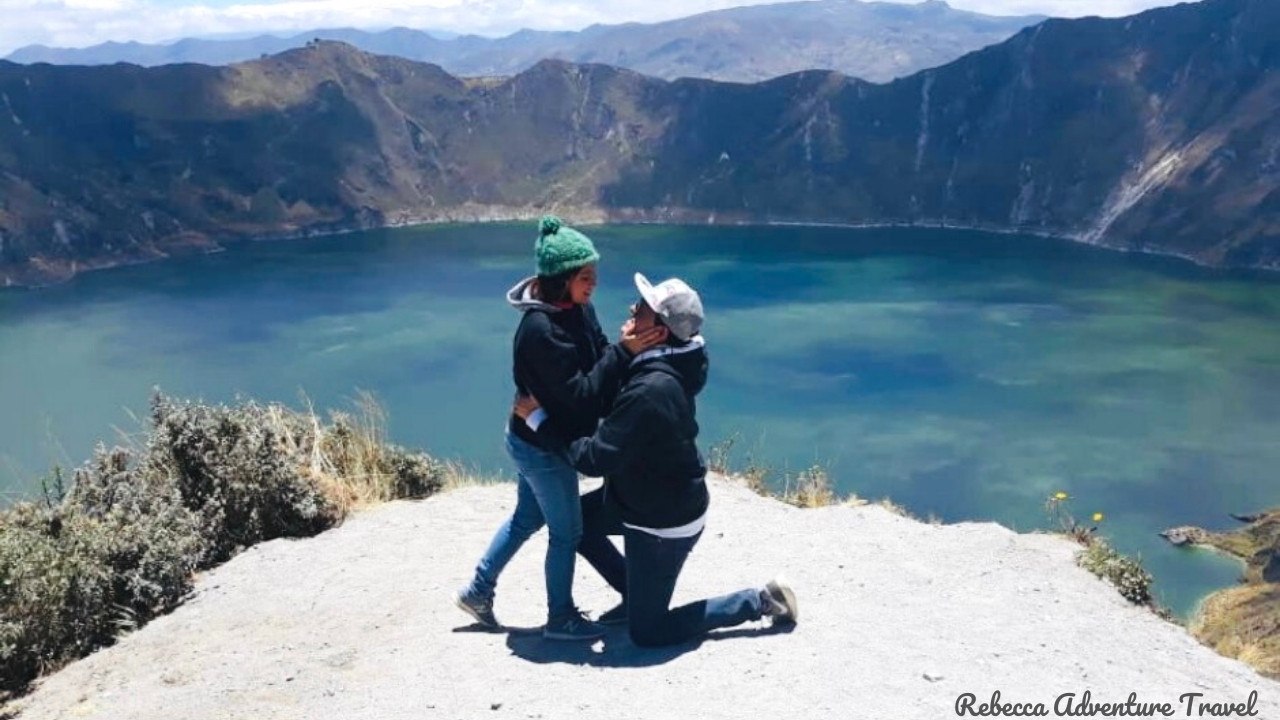 Couple at Quilotoa - Ecuador, Honeymoon Destination