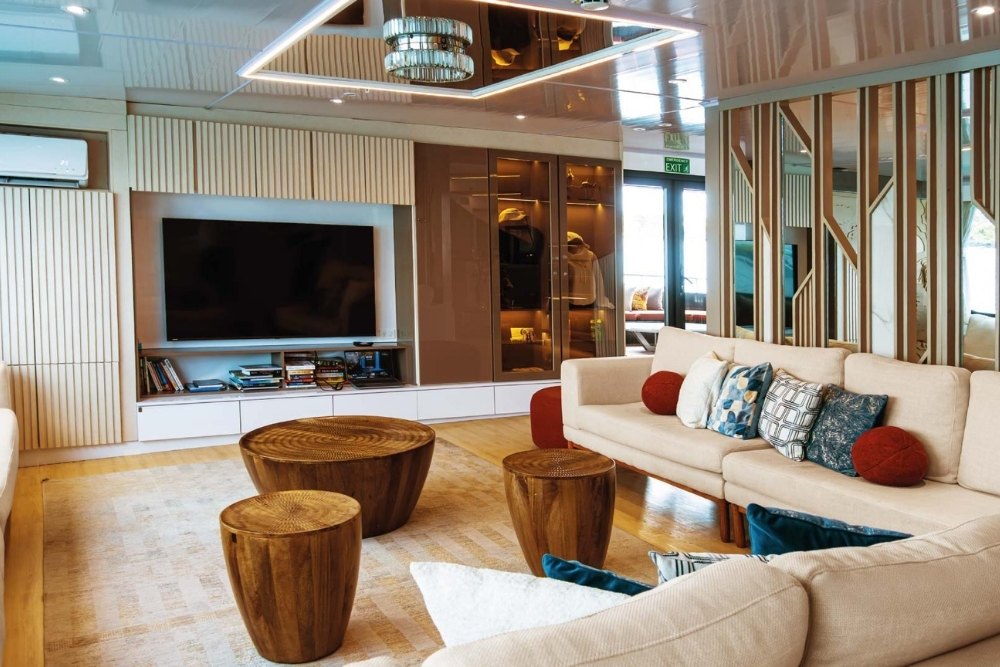 cozy lounge for the brochure aboard the galaxy sirius