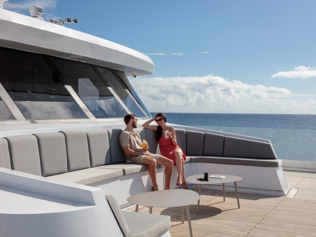 couple cruising around galapagos