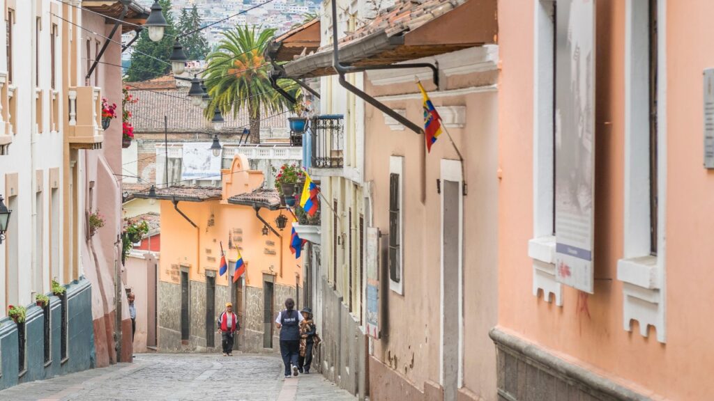 ronda street in quito old town