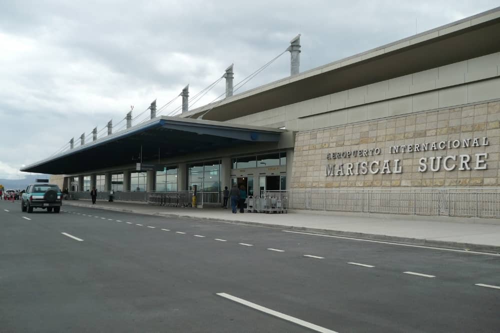 quito airport