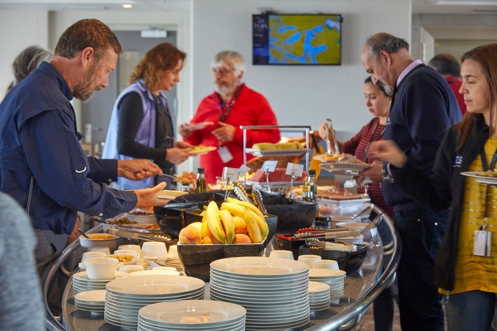 buffet meals at the antarctic cruises